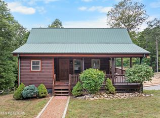 604 Evergreen Ln, Jamestown, TN 38556