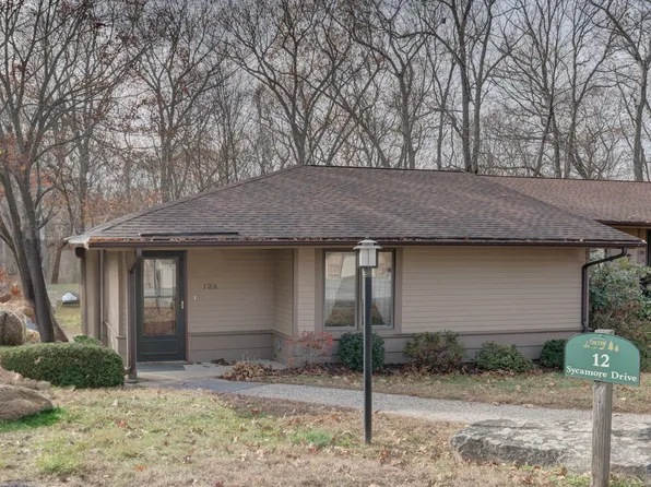 12 Sycamore Drive APT A, Mansfield, CT 06268