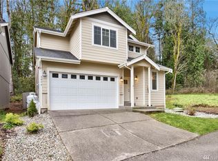 3642 Nimitz Ln, Bremerton, WA 98310
