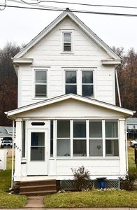 493 Kaufmann Ave, Dubuque, IA, 52001