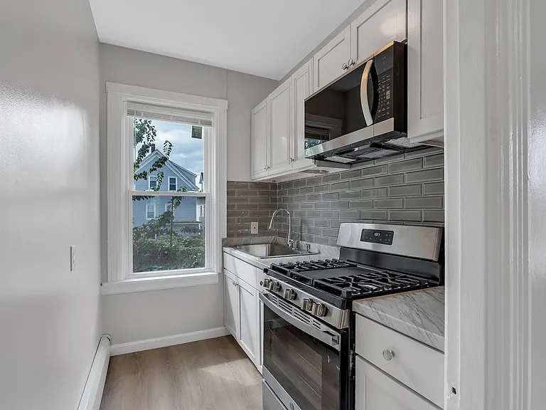 96 Centre St #2 — Photo 1