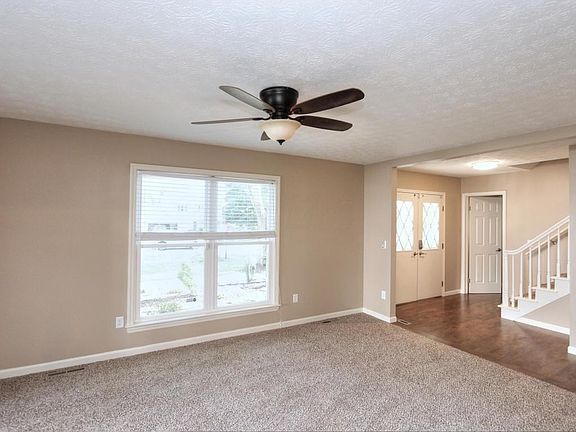 4th image of 10358 N Crosset Hill Dr