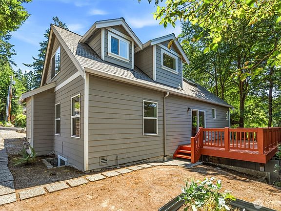 4th image of 12309 80th Avenue NE