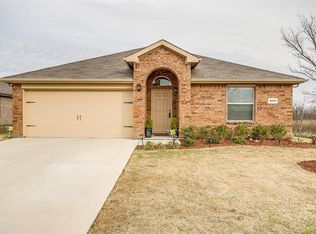 9005 Mossy Creek Ln, Fort Worth, TX 76123