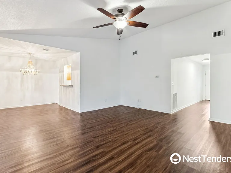 1729 Crescent Rd — Photo 8