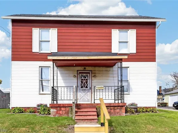 204 W Clark St, East Palestine, OH 44413