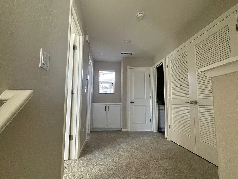 1109 Elevations Way W — Photo 29