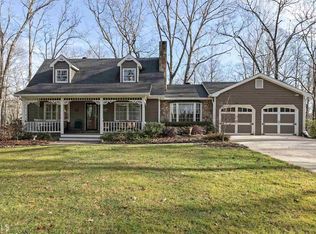 129 Mountain Ridge Dr, Cartersville, GA 30120