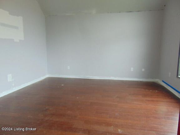 3rd image of 5256 Dobson Ln