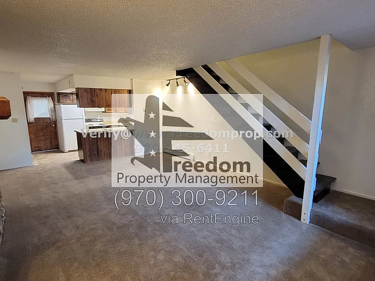 2150 College Pl #21 — Photo 2