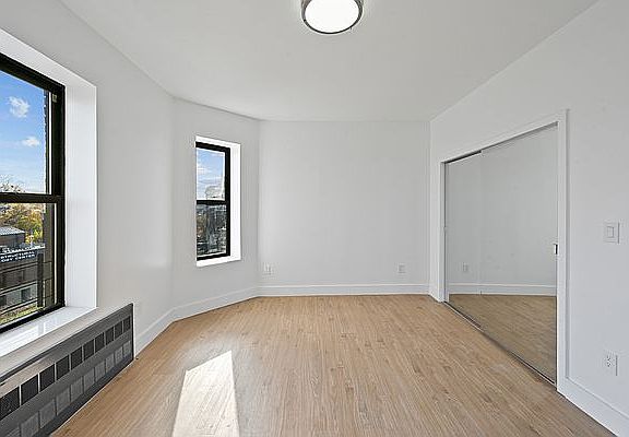 5th image of 100 Convent Ave #510