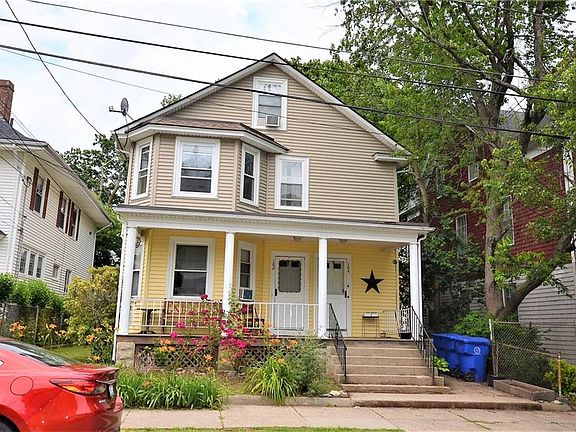 2nd image of 162 Anthony St