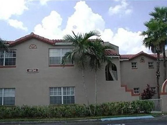 2nd image of 334 SW 86th Ave APT 102