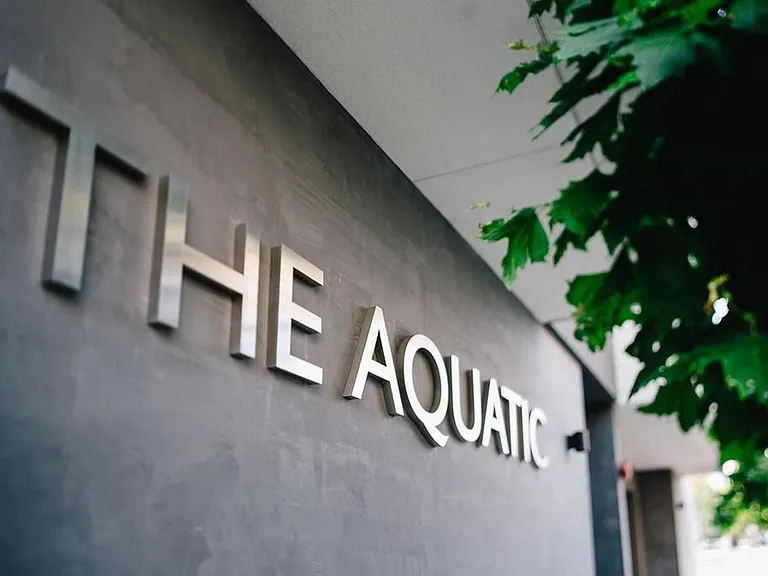 Aquatic Fourth Street — Photo 2