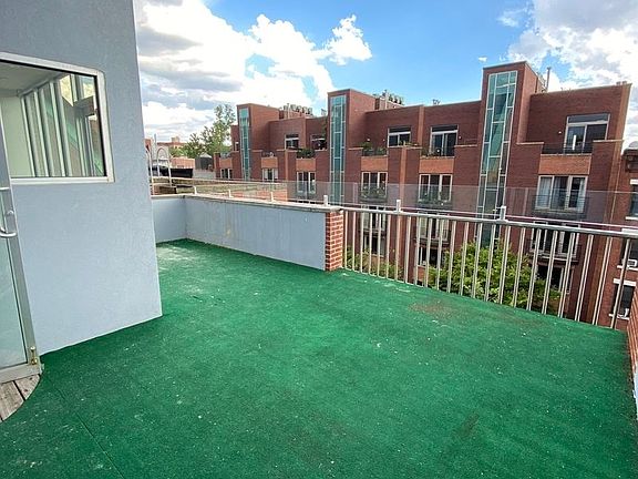 2nd image of 359 15th St APT 4A