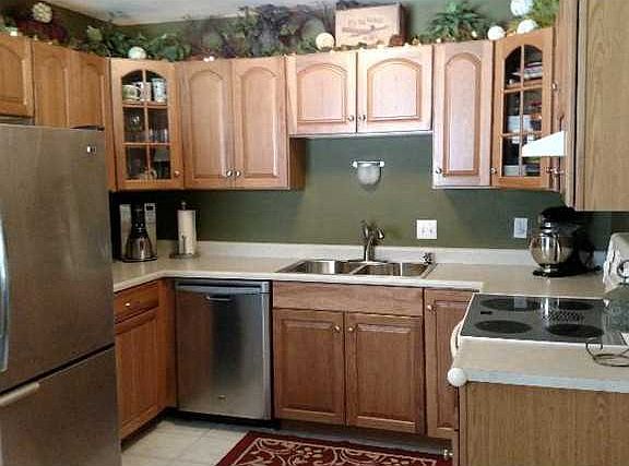 5th image of 3200 Brookmoor Dr
