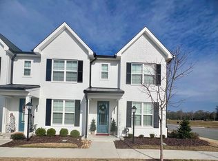 222 Pacer Ln, Dalton, GA 30721