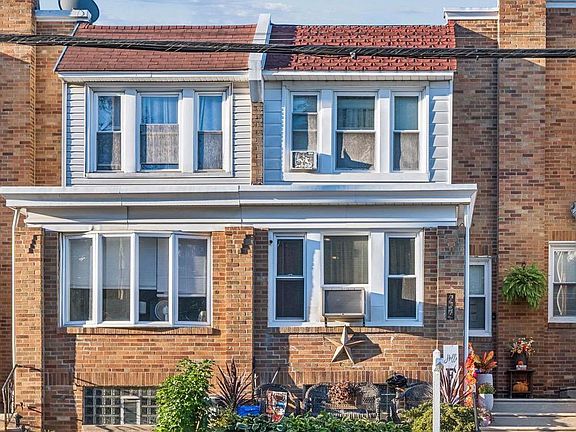 2nd image of 454 Devereaux Ave
