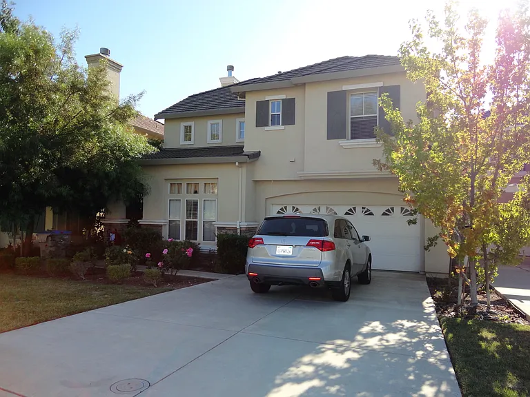3623 Wodzienski Dr — Photo 1