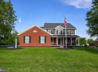 367 Portland Pl, Lititz, PA 17543