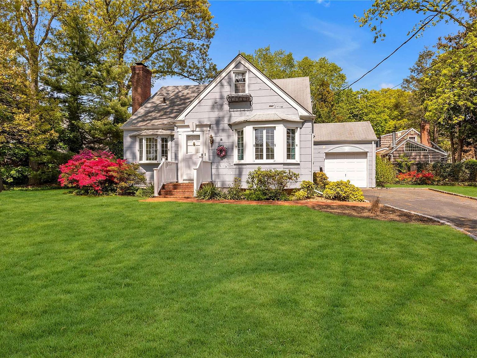 8 Lee Street, Huntington, NY 11743 Zillow