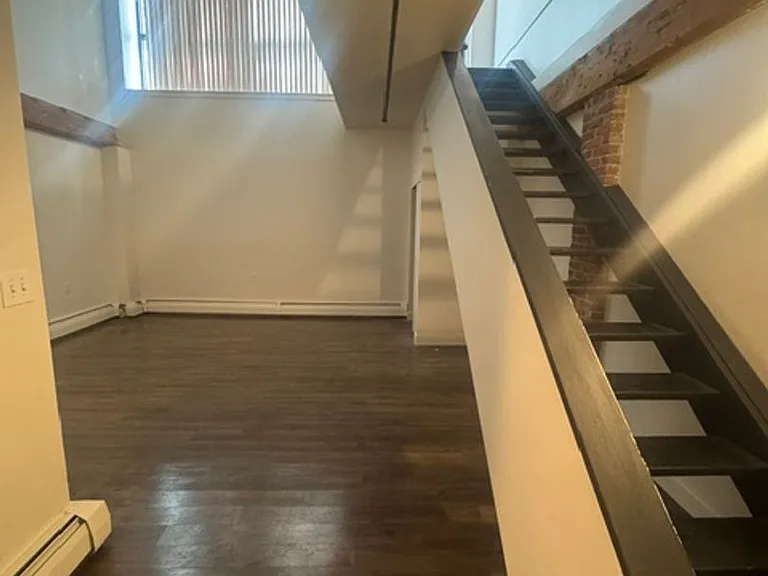SilverBrick Lofts — Photo 37