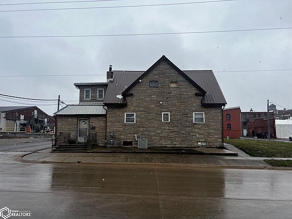 3rd image of 116 N Haynes Ave