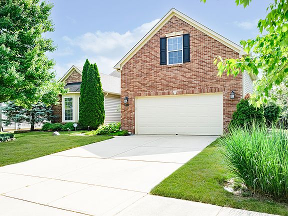 2nd image of 15744 Symphony Blvd