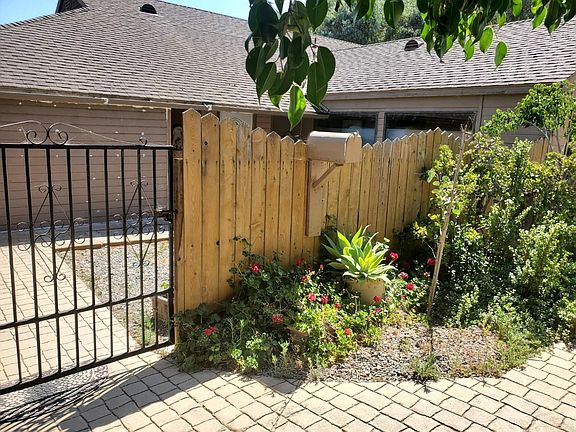 Entry to private yard