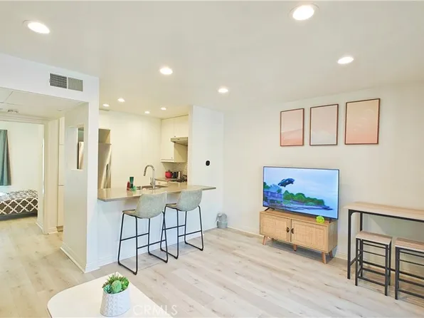 288 Tangelo, Irvine, CA 92618