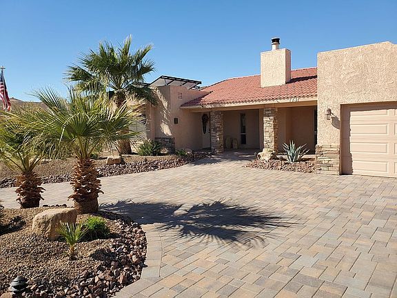 4th image of 1741 Cabana Dr