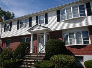 176 Russett Rd, West Roxbury, MA 02132