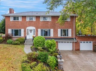 104 Minnock Dr, Pittsburgh, PA 15237