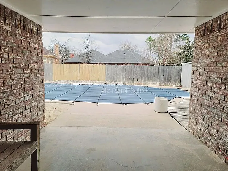 1336 SW 109th Pl — Photo 20