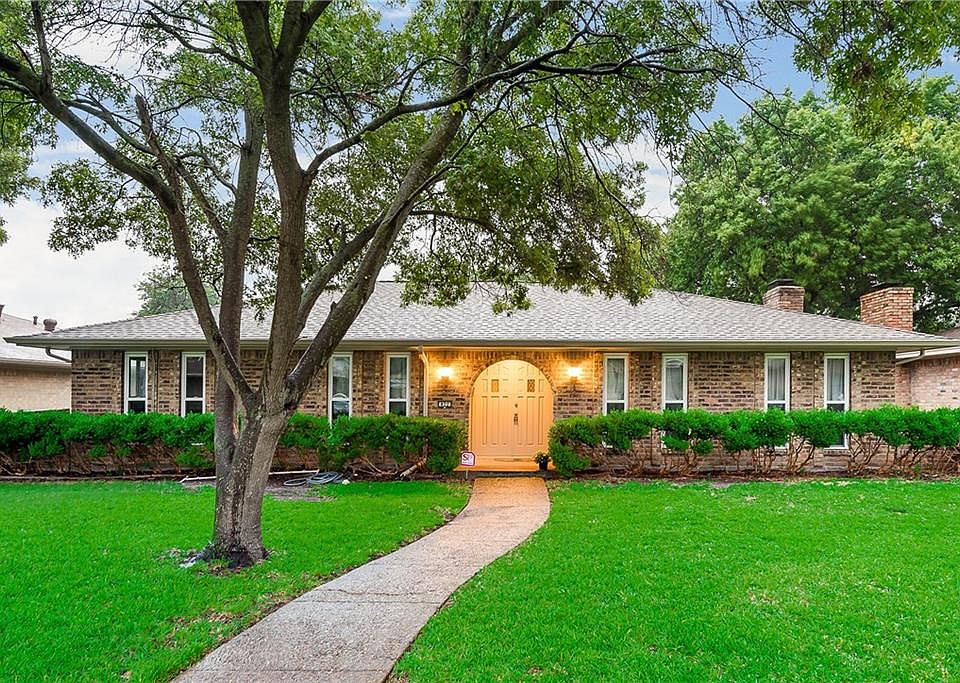 1st image of 822 Madrid Dr