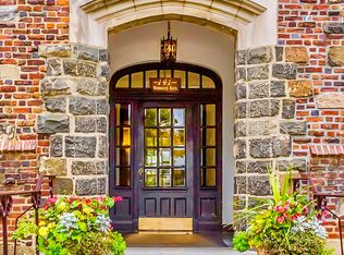 141 Woodmere Blvd APT 2C, Woodmere, NY 11598