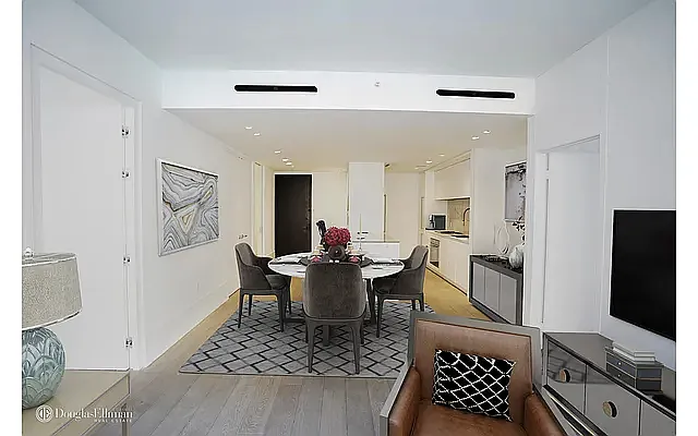 Rented by Douglas Elliman | media 7