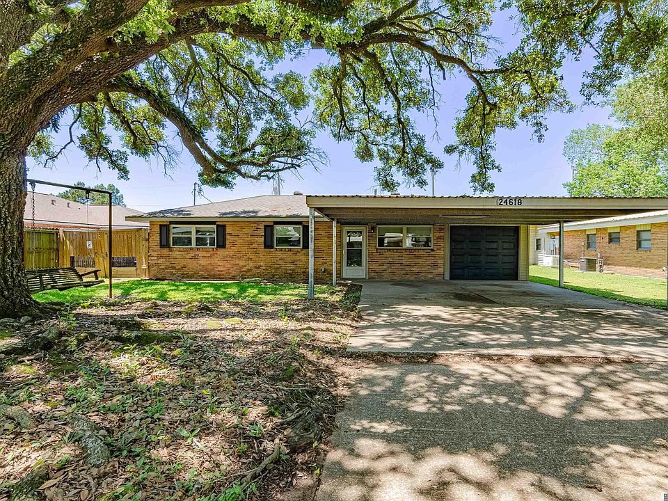 1st image of 24618 Pecan Place Dr
