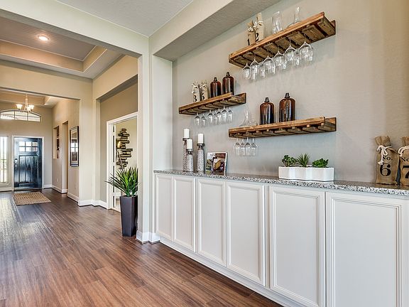 5th image of 4618 Segovia Way
