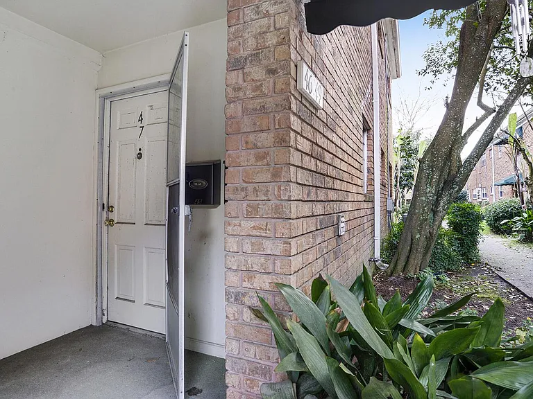 4900 Claycut Rd #47 — Photo 9