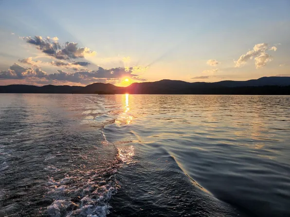 54 Keewaydin Road, Center Harbor, NH 03226