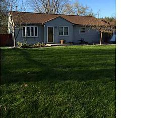 336 Dickerson Dr N, Camillus, NY 13031