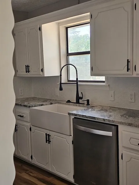 3 bed, 1527 sqft, $2,500 — Photo 3