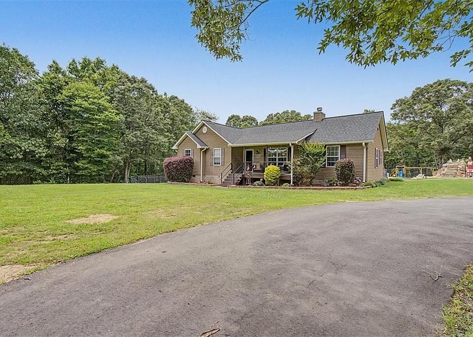 1st image of 1366 Bethlehem Rd