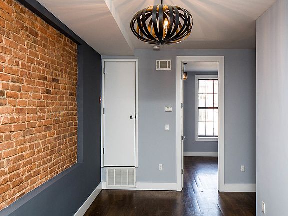 2nd image of 1368 Putnam Ave APT 3