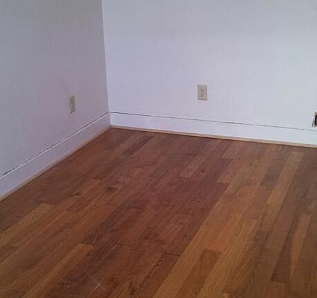 4th image of 112 N Pattee St APT 203