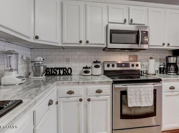 4th image of 1502 Southport Blvd APT B