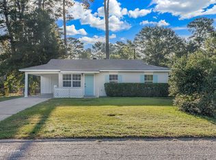 9079 Hawthorne Dr, Shreveport, LA 71118