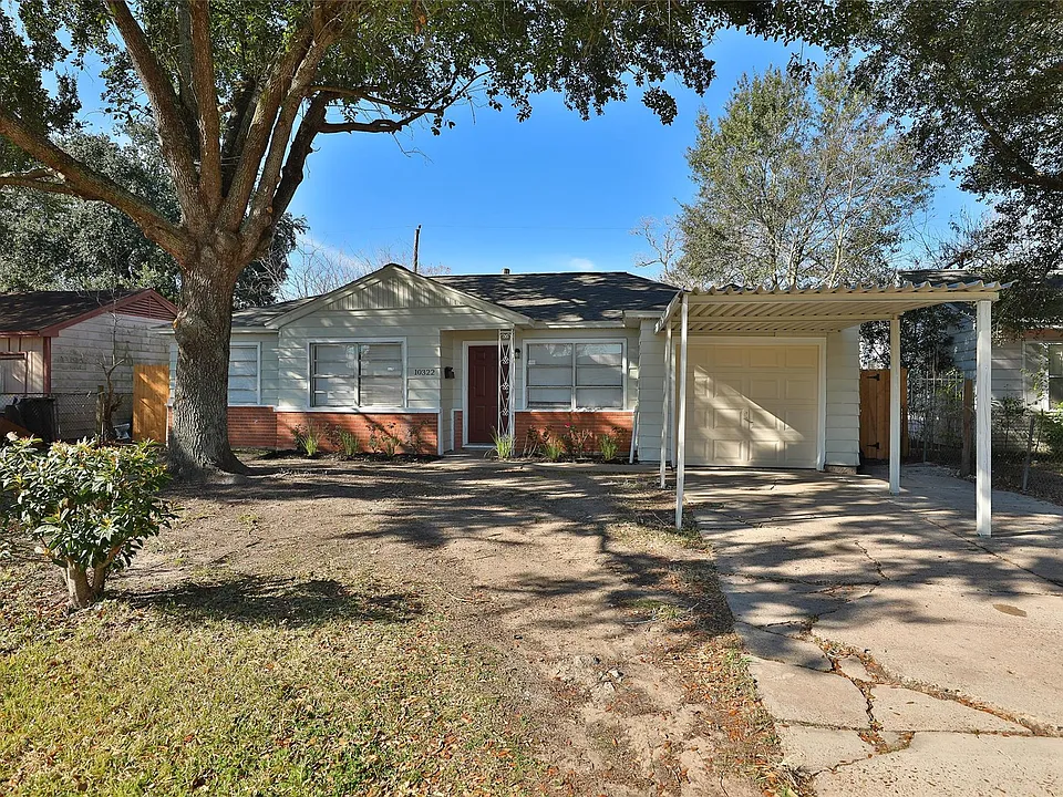 10322 Cathedral Dr