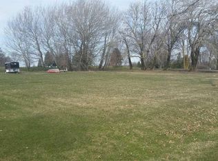Xxx Lola Ave, Waseca, MN 56093
